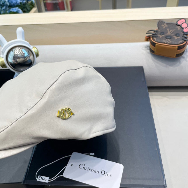 BAKER BOY HAT IN IVORY BEIGE LEATHER 436768