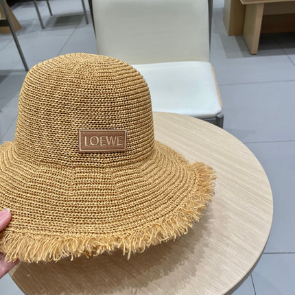 LOE BUKET HAT MODEL 652938 IN NATURAL RAFFIA STRAW