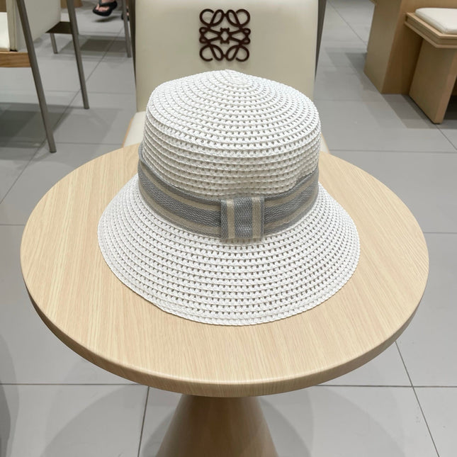 BUCKET HAT 57 CM IN WHITE RAFFIA 653740