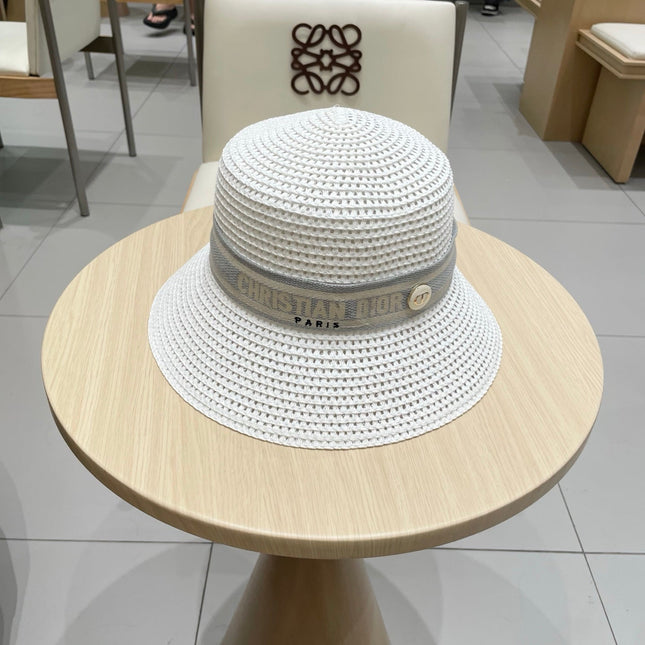 BUCKET HAT 57 CM IN WHITE RAFFIA 653740