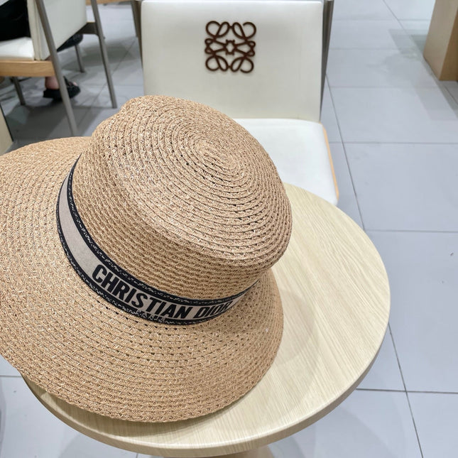 BUCKET HAT 57 CM IN DARK BEIGE RAFFIA 653750