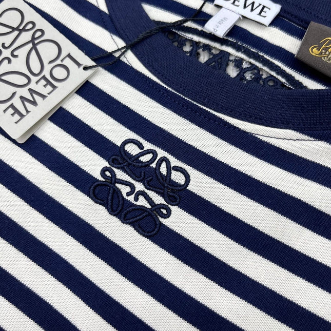LOEWE EMBROIDERED SHORT-SLEEVE T-SHIRT WITH CREW NECK 267984