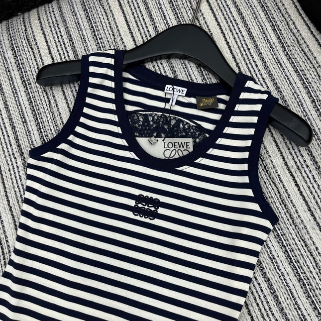 SLEEVELESS TOP WITH RAISED EMBROIDERY AND CREW NECK 267982