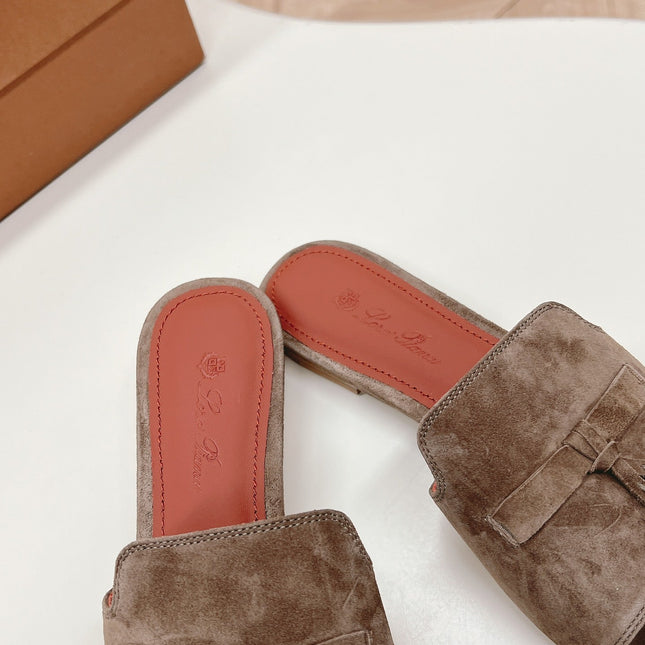 LP SUMMER CHARMS SANDALS IN ASH BROWN SUEDE