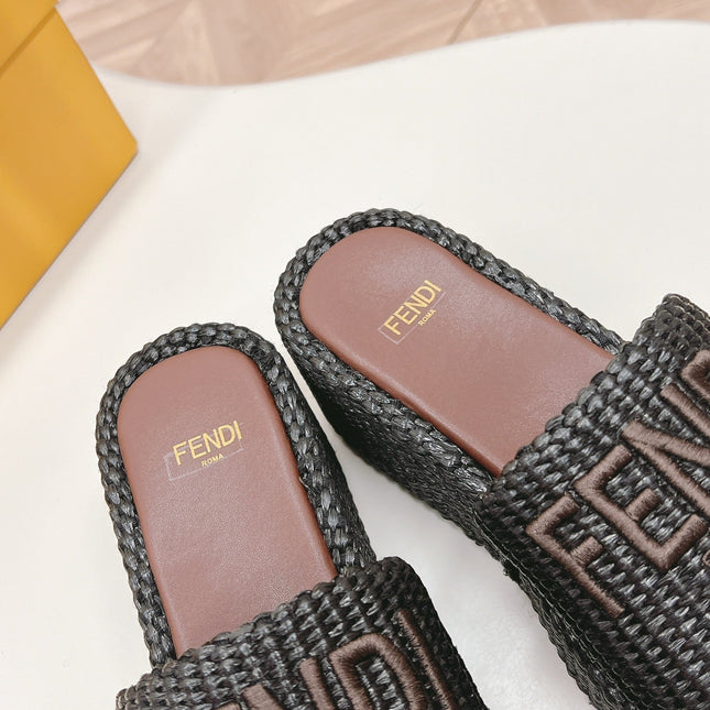 FENDI SIGNATURE WEDGE PLATFORM 6 CM IN BLACK FIBRE WITH BROWN EMBROIDERED LOGO