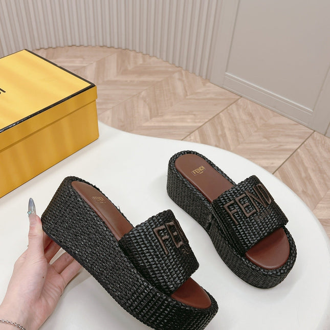 FENDI SIGNATURE WEDGE PLATFORM 6 CM IN BLACK FIBRE WITH BROWN EMBROIDERED LOGO