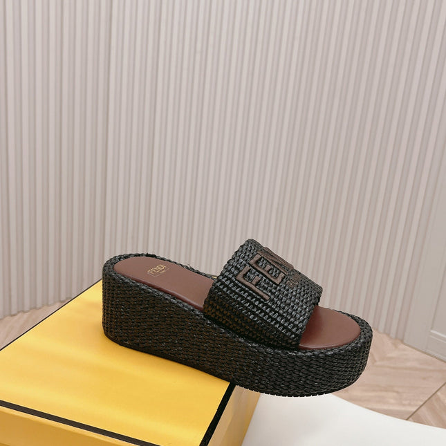 FENDI SIGNATURE WEDGE PLATFORM 6 CM IN BLACK FIBRE WITH BROWN EMBROIDERED LOGO