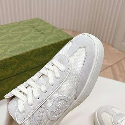 SNEAKER WITH INTERLOCKING G IN WHITE SUEDE AND MESH