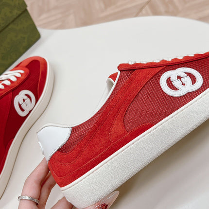 SNEAKER WITH INTERLOCKING G IN CHERRY RED SUEDE AND MESH