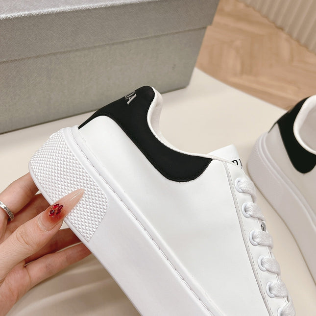 PRA RETRO SNEAKERS WHITE AND BLACK CALFSKIN