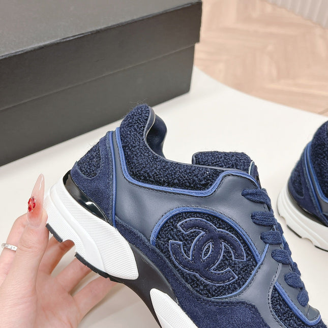 TRAINERS IN MIDNIGHT BLUE SUEDE AND CALFSKIN