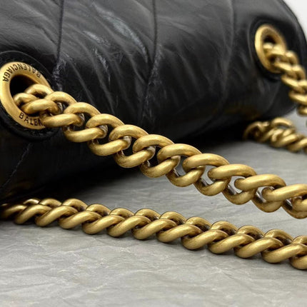 CRUSH SMALL CHAIN BAG 25 IN BLACK QUILTED CRUSHED CALFSKIN GOLD HARDWARE
