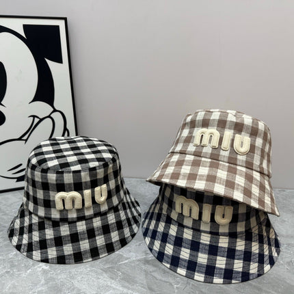 MM BUCKET CHECKED PATTERN WITH LOGO