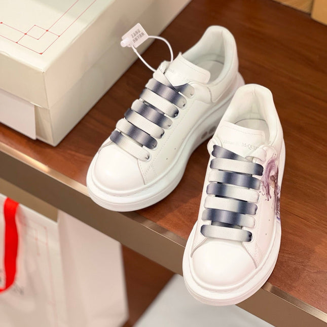 OVERSIZED SNEAKERS IN WHITE CALFSKIN MYTHIC PRINT