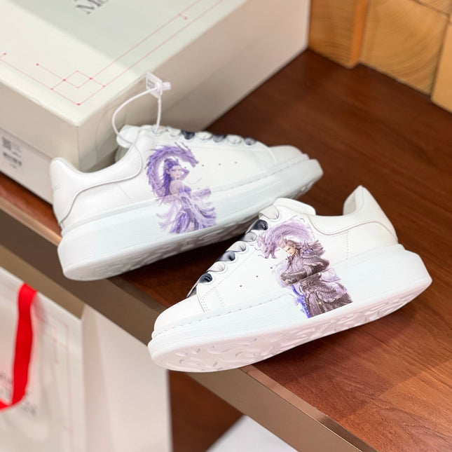 OVERSIZED SNEAKERS IN WHITE CALFSKIN MYTHIC PRINT