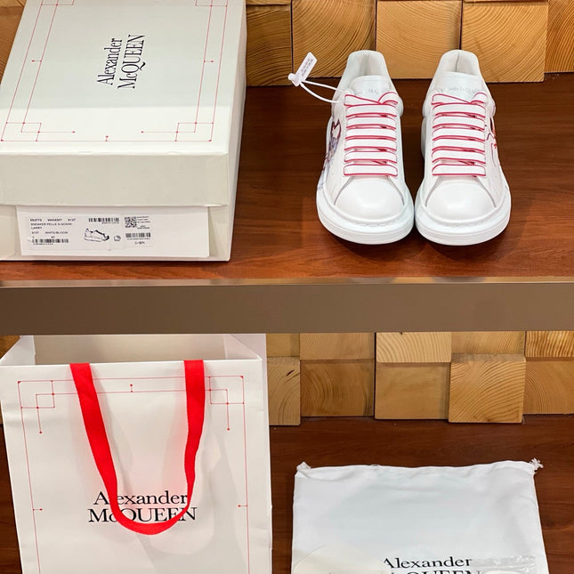 OVERSIZED SNEAKERS IN WHITE CALFSKIN NATRA GRAPHIC RED TRIM LACES