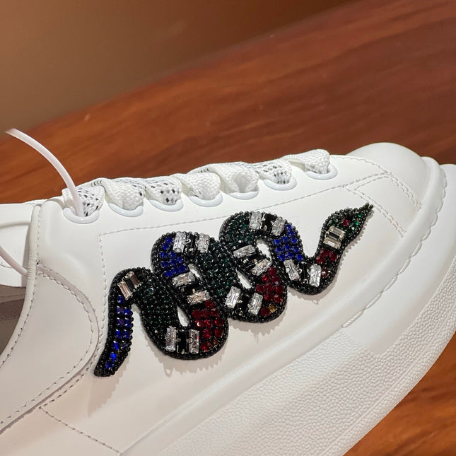 OVERSIZED SNEAKERS IN WHITE CALFSKIN EMBROIDERED MULTICOLOR SNAKE