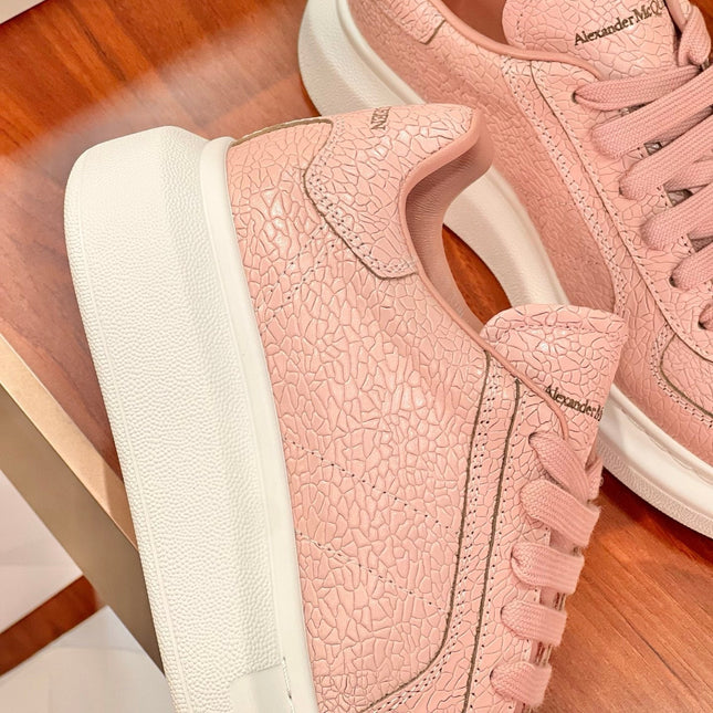 OVERSIZED SNEAKERS IN PINK CALFSKIN