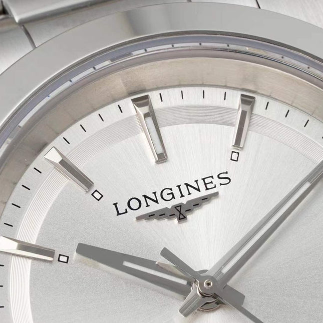 CONQUEST 34 MM WATCH SILVER CASE