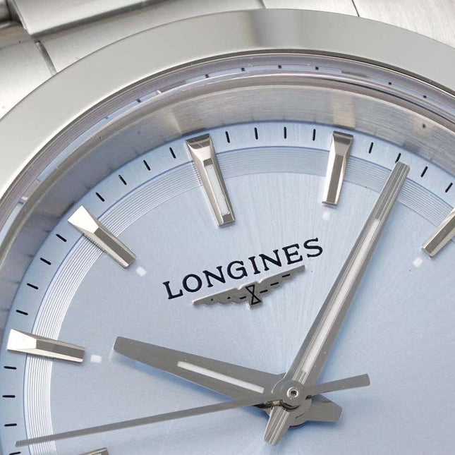 CONQUEST WATCH SILVER CASE WITH COIN GRAY DIAL