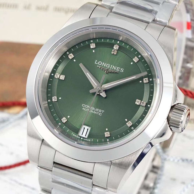 CONQUEST WATCH SILVER CASE WITH JUNGLE GREEN DIAL
