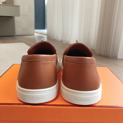 GAME SLIP-ON SNEAKER CARAMEL WITH TASSELS CALFSKIN