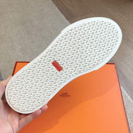 GAME SLIP-ON SNEAKER BLACK WITH TASSELS CALFSKIN