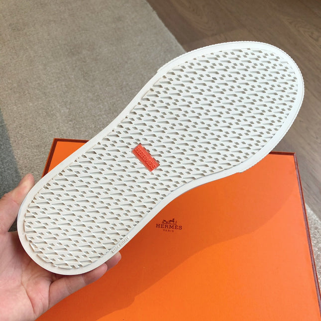 HM GAME SLIP-ON SNEAKER PENNY SUEDE