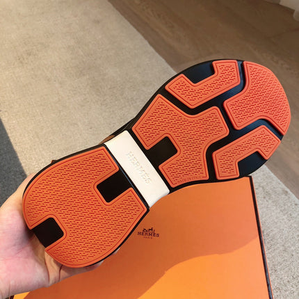 HEROS SNEAKER IN BLACK BREATHABLE MESH FABRIC AND BRONZE BROWN CALFSKIN