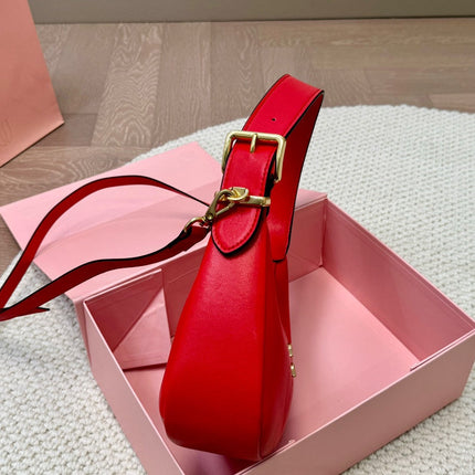 HOBO 22 BAG IN CHERRY RED CALFSKIN