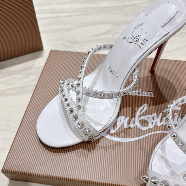 CRYSTAL GLITTER CRISS-CROSS STRAP SANDALS IN WHITE CALFSKIN