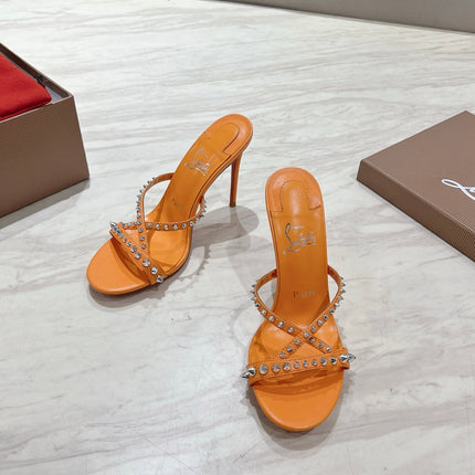 CRYSTAL GLITTER CRISS-CROSS STRAP SANDALS IN ORANGE CALFSKIN