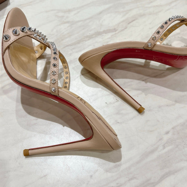 CRYSTAL GLITTER CRISS-CROSS STRAP SANDALS IN BEIGE CALFSKIN