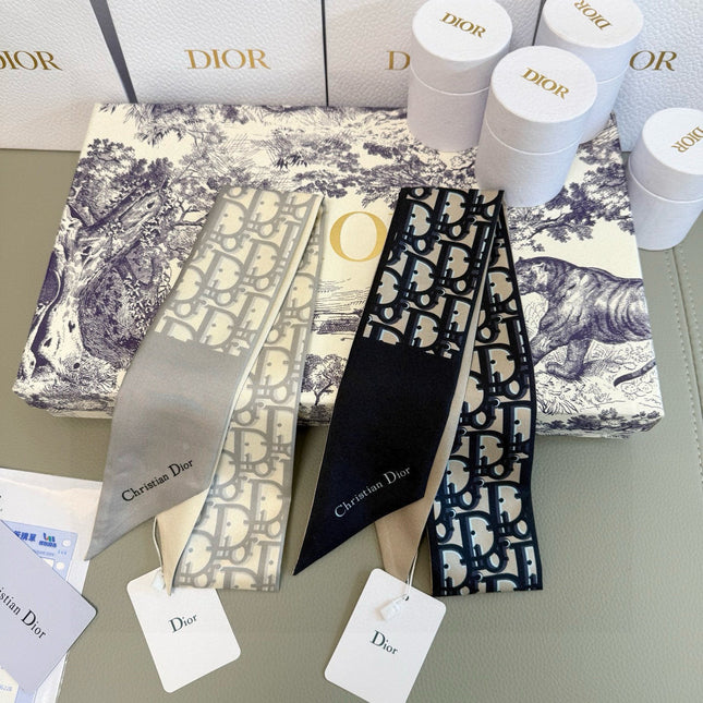DIOR TWILLY 100 CM IN SILK 714359