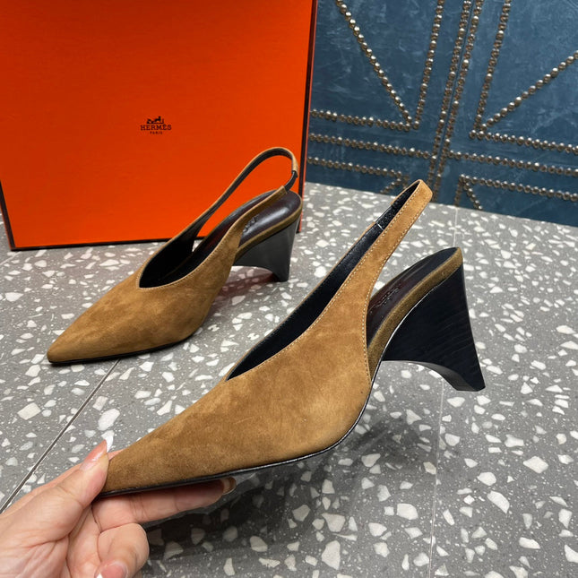 HIGH SLINGBACKS 7 CM IN CIDER BROWN SUEDE