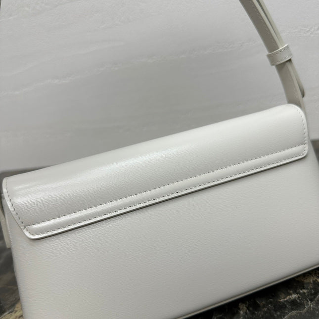 CELINE 25S TRIOMPHE BAG 24 IN WHITE SHINY CALFSKIN