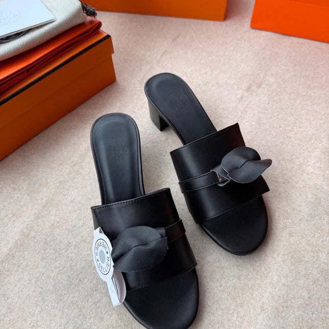 HIGH MULES IN BLACK CALFSKIN