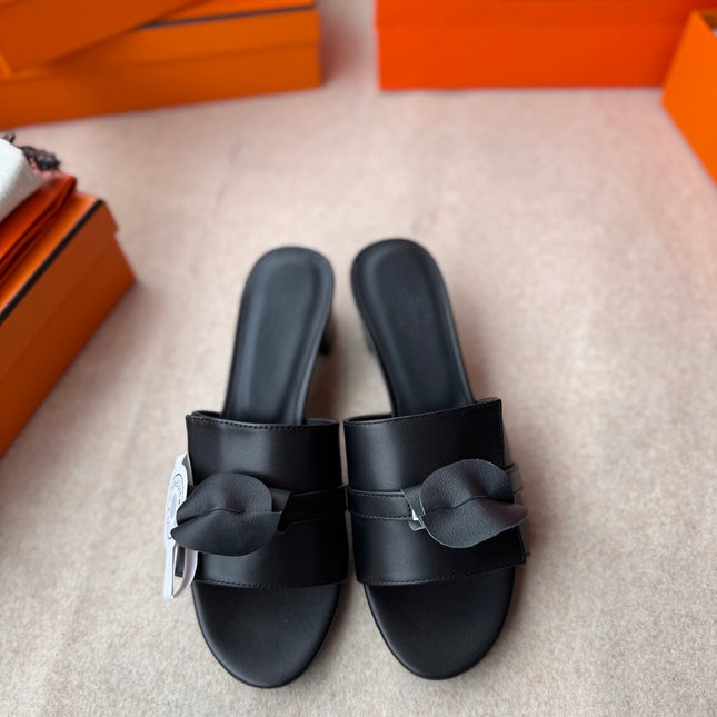 HIGH MULES IN BLACK CALFSKIN