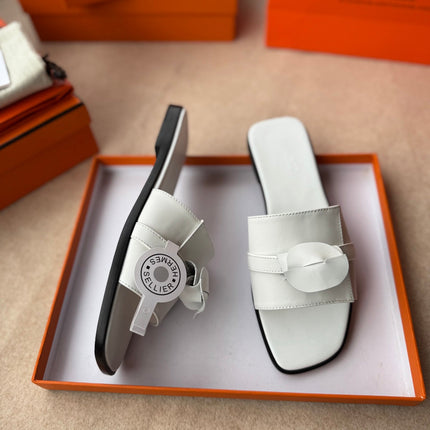 0RAN SANDALS IN WHITE CALFSKIN