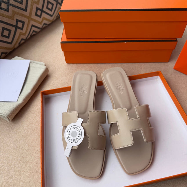 0RAN SANDALS IN KHAKI BROWN CALFSKIN