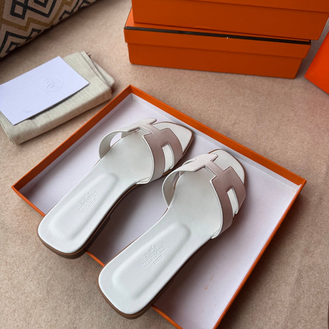 0RAN SANDALS IN WHITE CALFSKIN