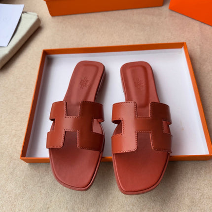0RAN SANDALS IN GINGER ORANGE CALFSKIN