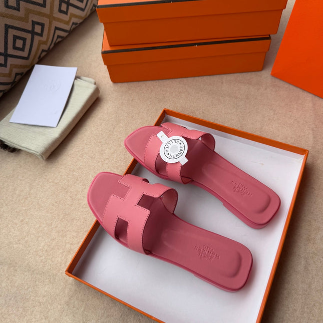 0RAN SANDALS IN ROSE PINK CALFSKIN