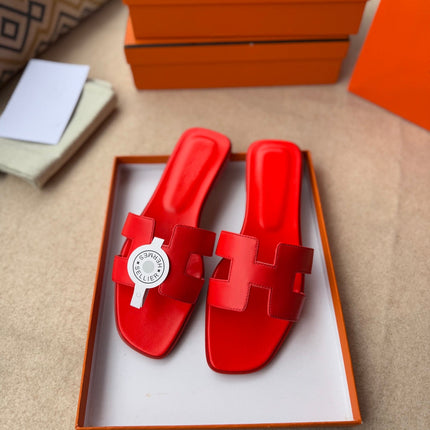 0RAN SANDALS IN CHERRY RED CALFSKIN