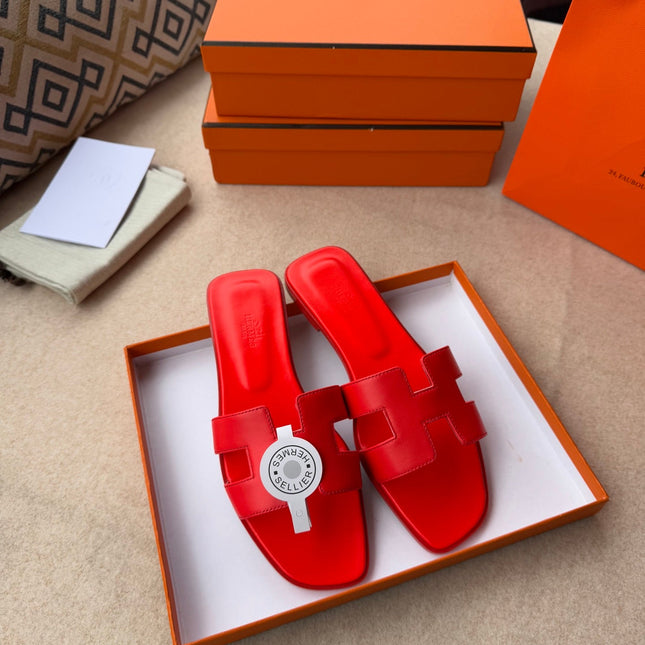 0RAN SANDALS IN CHERRY RED CALFSKIN