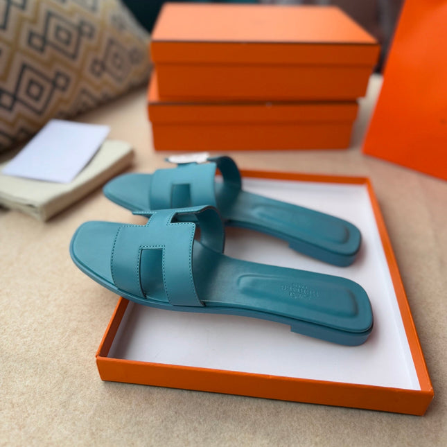 0RAN SANDALS IN SAPPHIRE BLUE CALFSKIN