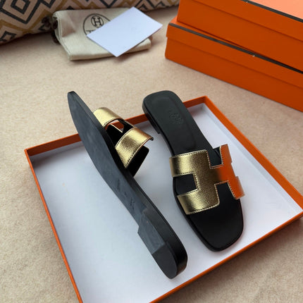 0RAN SANDALS IN LIGHT GOLD CALFSKIN