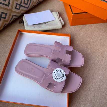 0RAN SANDALS IN PASTEL PURPLE CALFSKIN