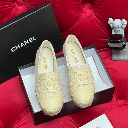 WOVEN LOAFERS IN DARK CREAM FABRIC