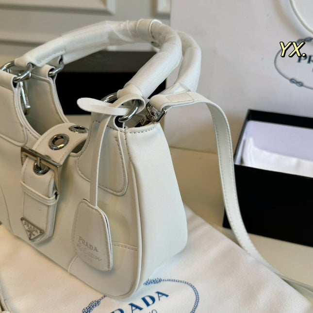 PRA 23 MOON PADDED BAG WHITE CALFSKIN WITH STRAP